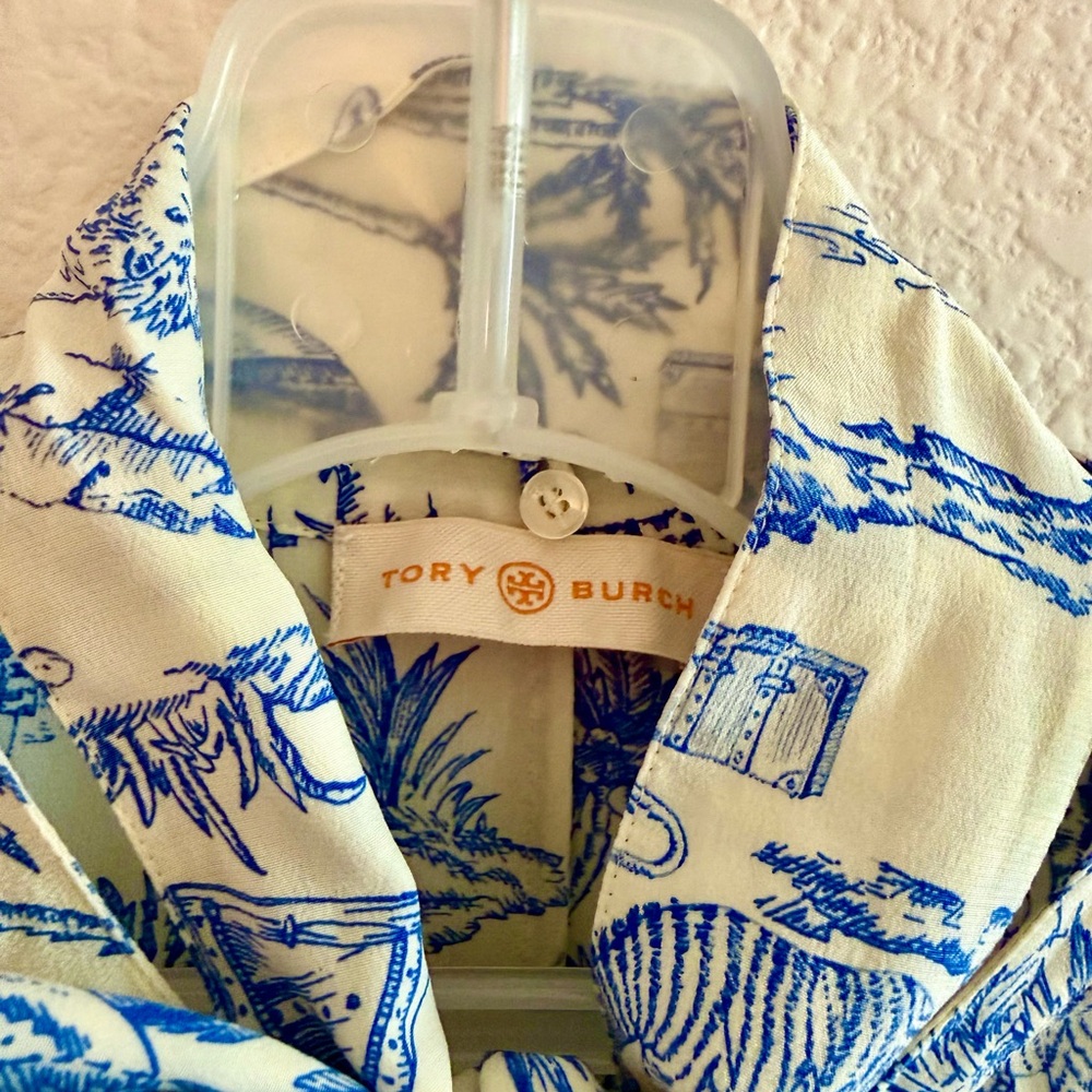 Tory Burch White Dress with Blue Scenic Print - Picture 3 of 4